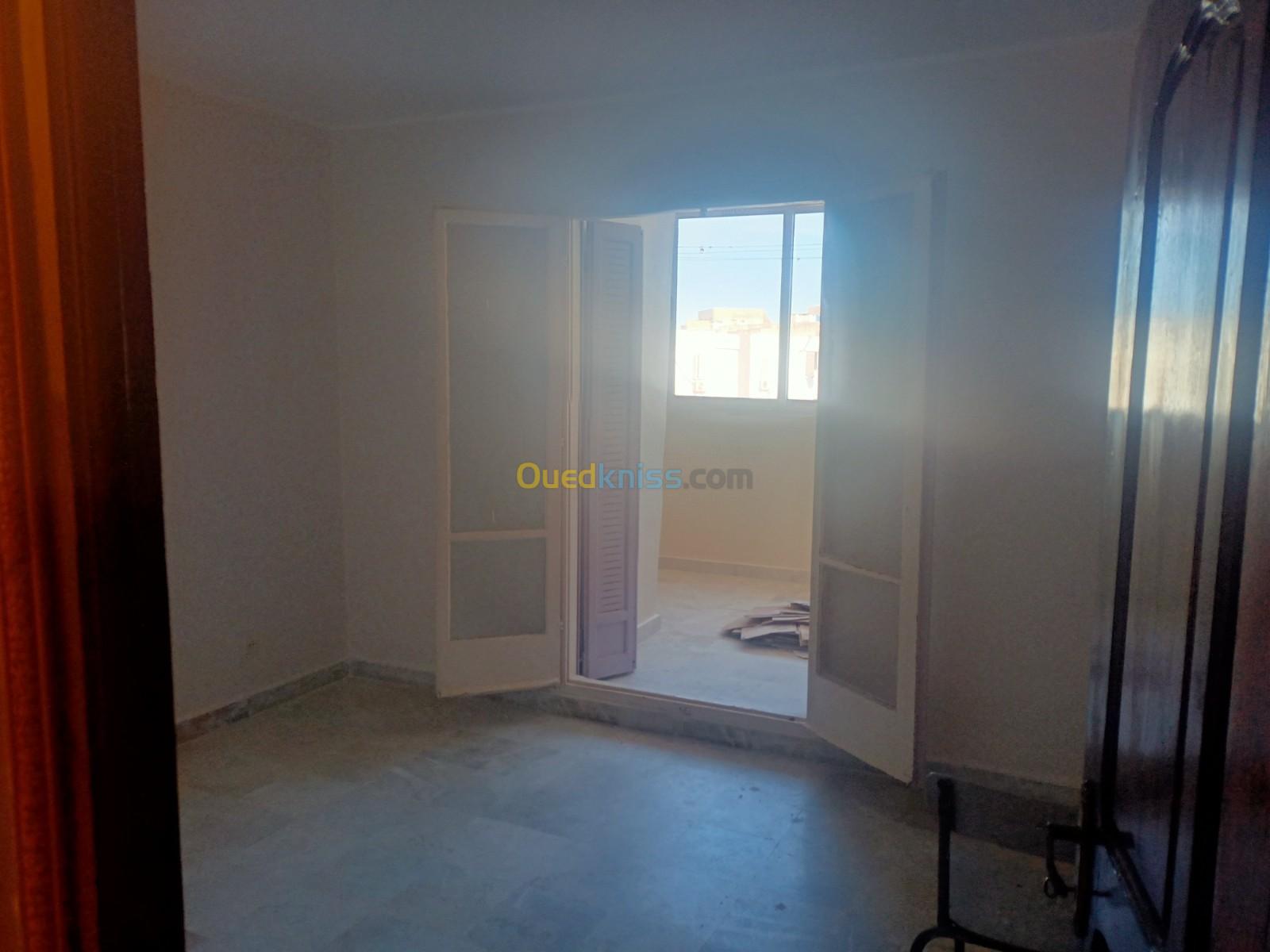 Vente Appartement F5 Jijel Jijel