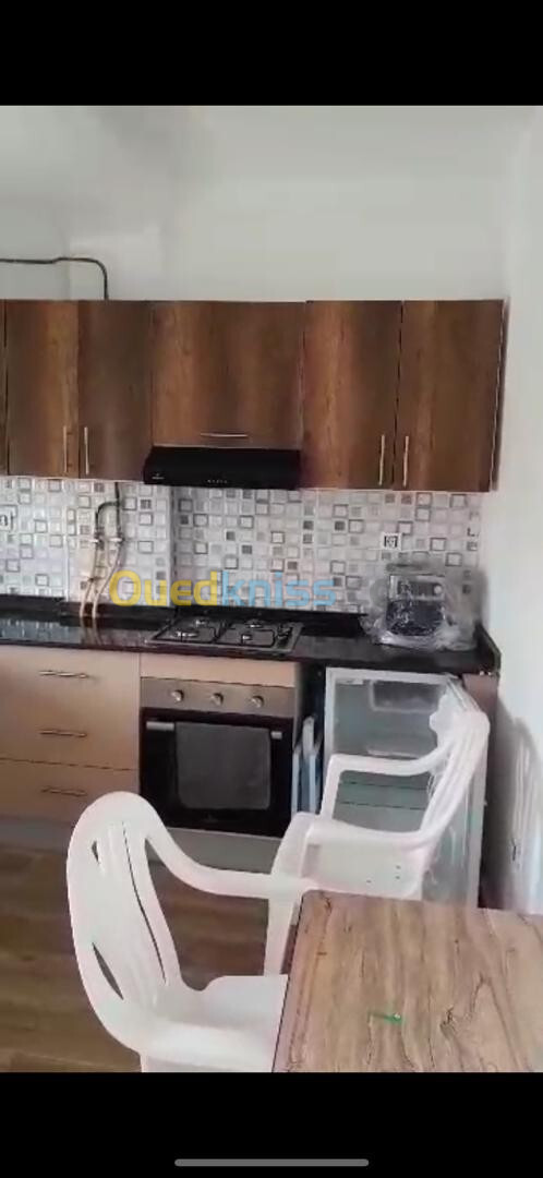 Location Appartement F3 Boumerdès Corso