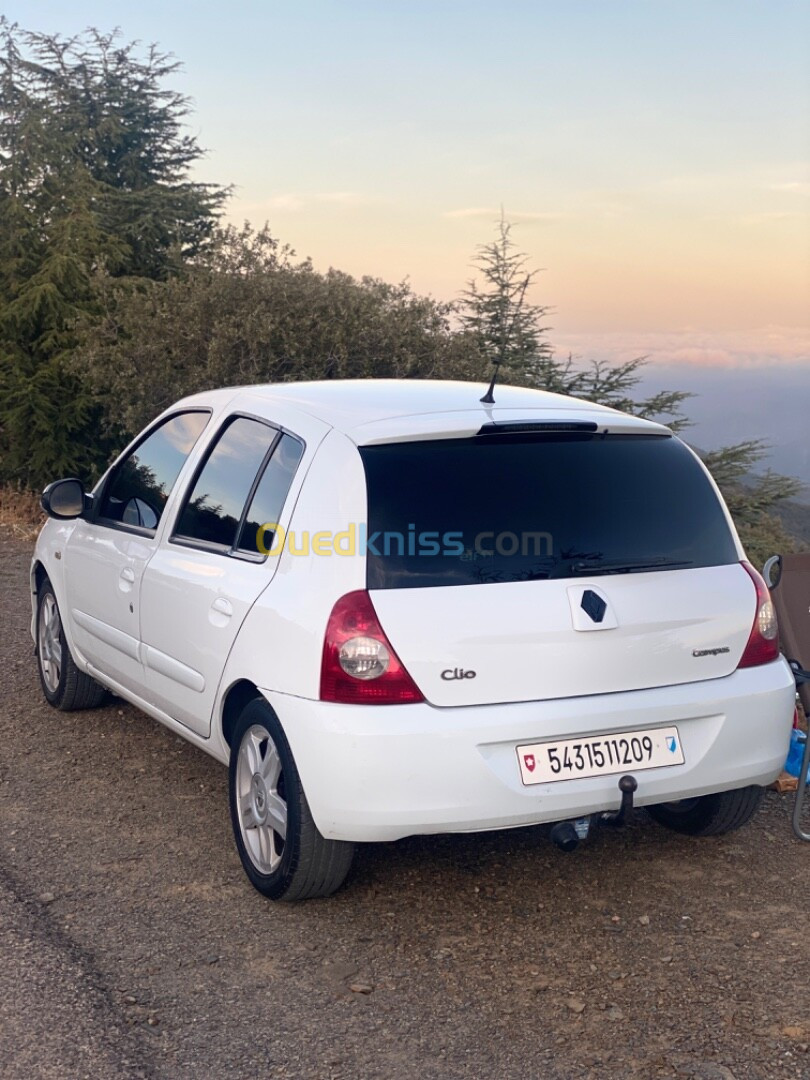 Renault Clio Campus 2012 Clio Campus