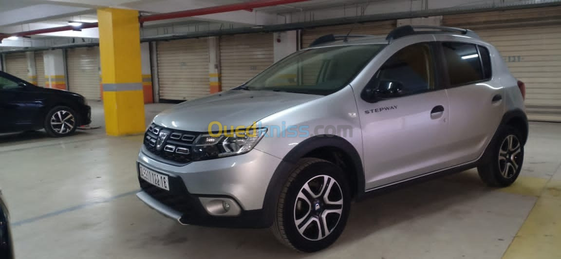 Dacia Stepway 2022 Edition blue