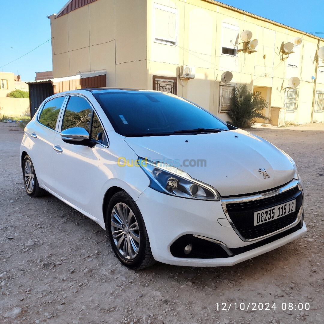 Peugeot 208 2015 Allure Facelift