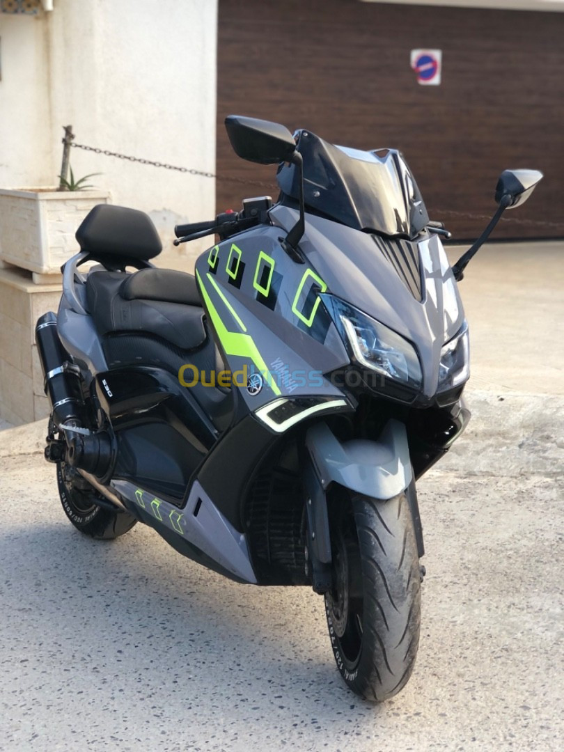 Yamaha Tmax 2016