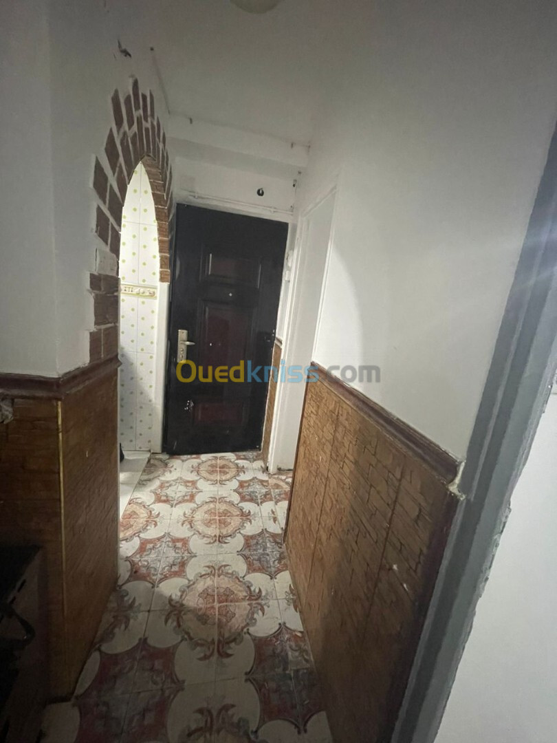 Location Appartement F04 Alger Bouzareah