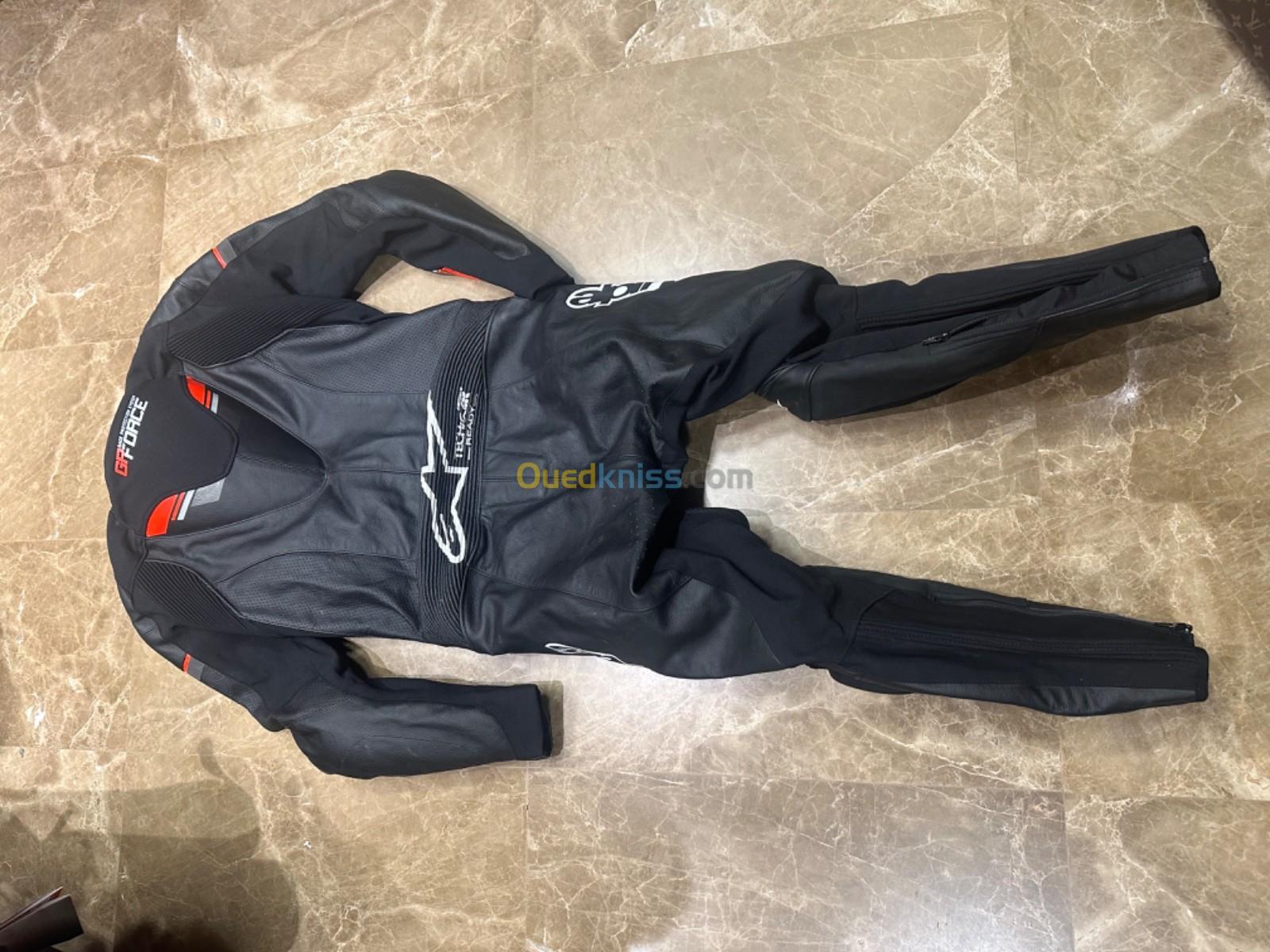 Vestes et combinaisons moto 