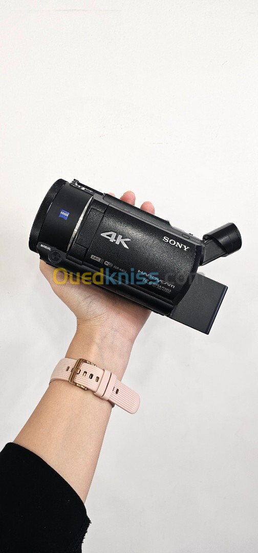 Caméscopes Handycam Sony AX-53 