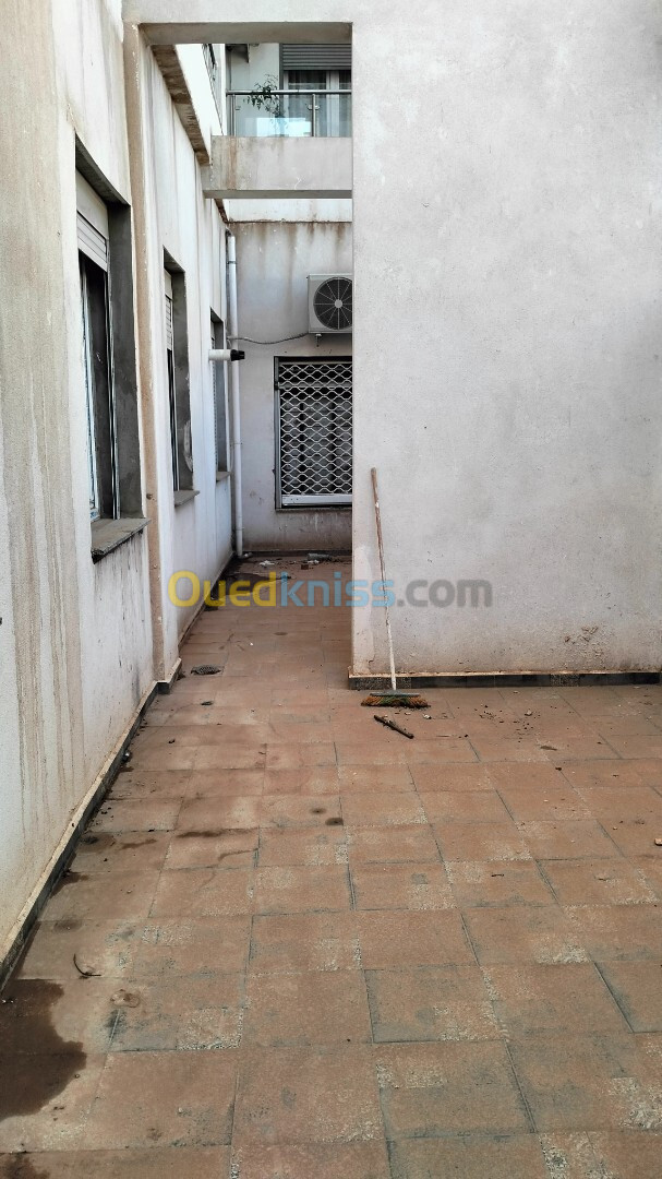 Location Appartement F4 Alger Cheraga