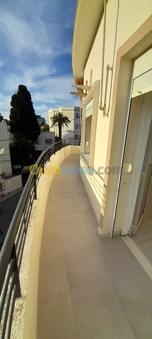 Location Appartement F5 Alger Hydra