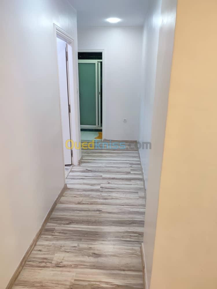 Location vacances Appartement F3 Alger Belouizdad