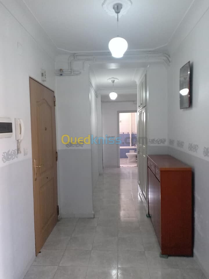 Location Appartement F3 Béjaïa Bejaia