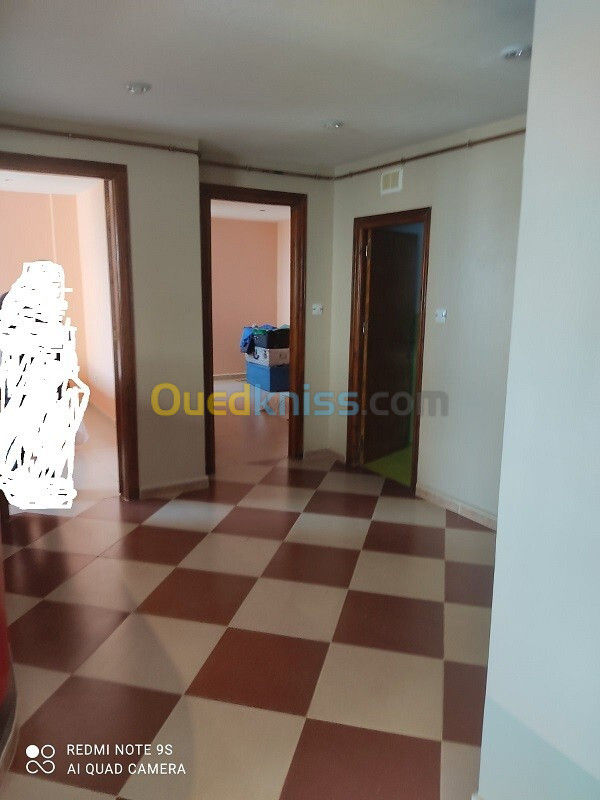 Vente Appartement F3 Tizi Ouzou Azeffoun