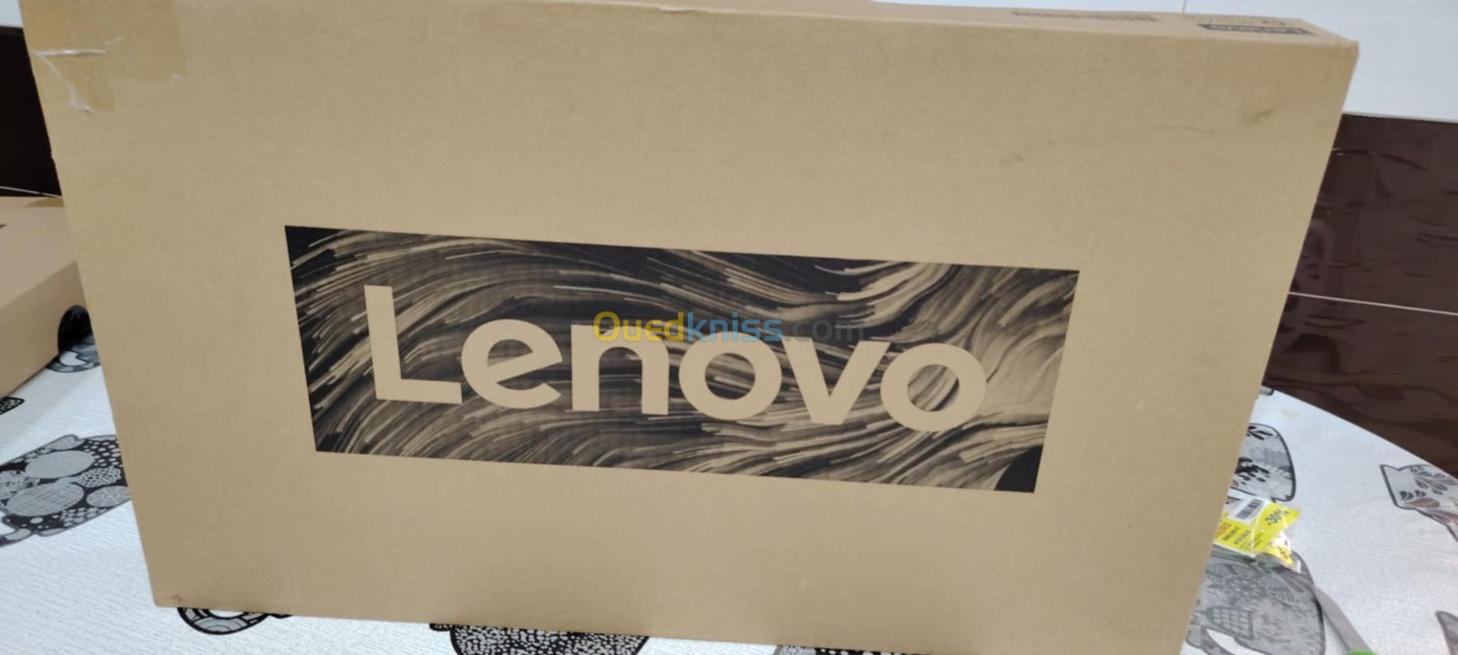 Lenovo ideaPad 3 17ADA05