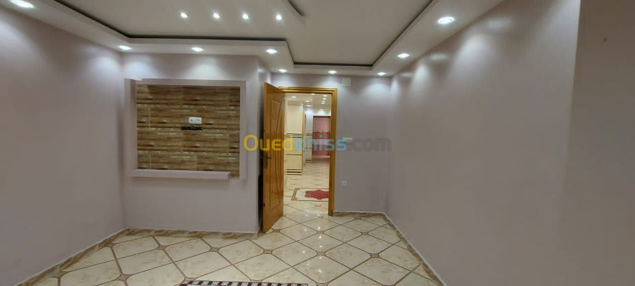 Vente Appartement F4 Alger Bordj el bahri