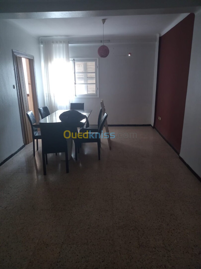 Location Appartement F4 Alger Bir mourad rais