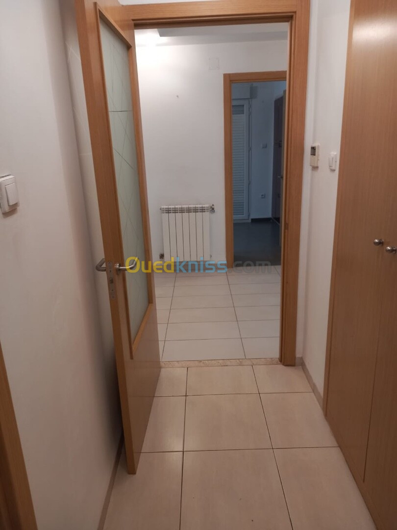 Location Appartement F5 Alger Cheraga