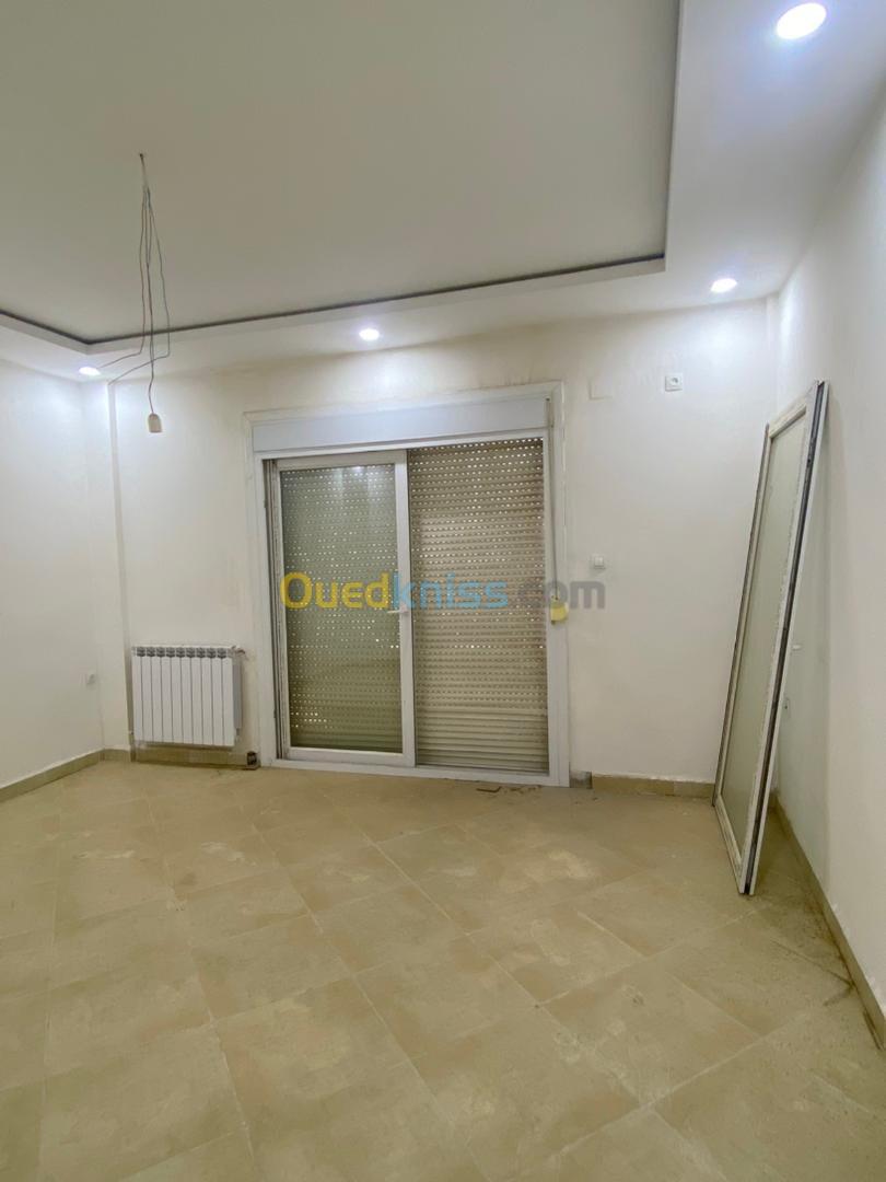 Location Appartement F4 Blida Soumaa