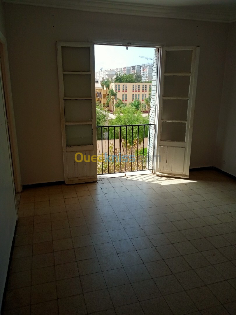 Location Appartement F3 Alger Reghaia