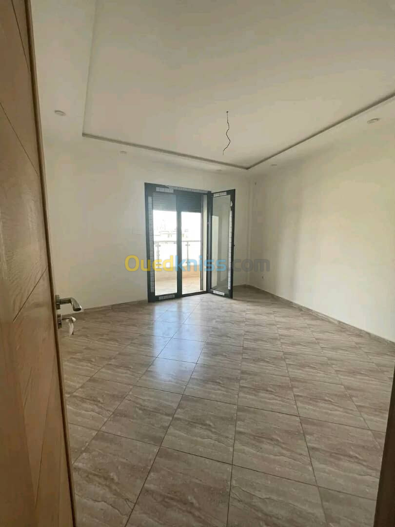 Vente Appartement F3 Alger Bordj el kiffan