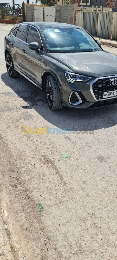 Audi Q3 2022 Q3