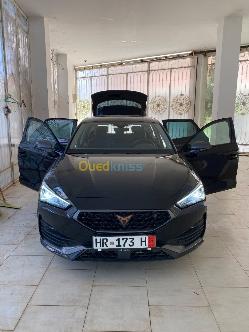 Seat Cupra 2023 Fontom