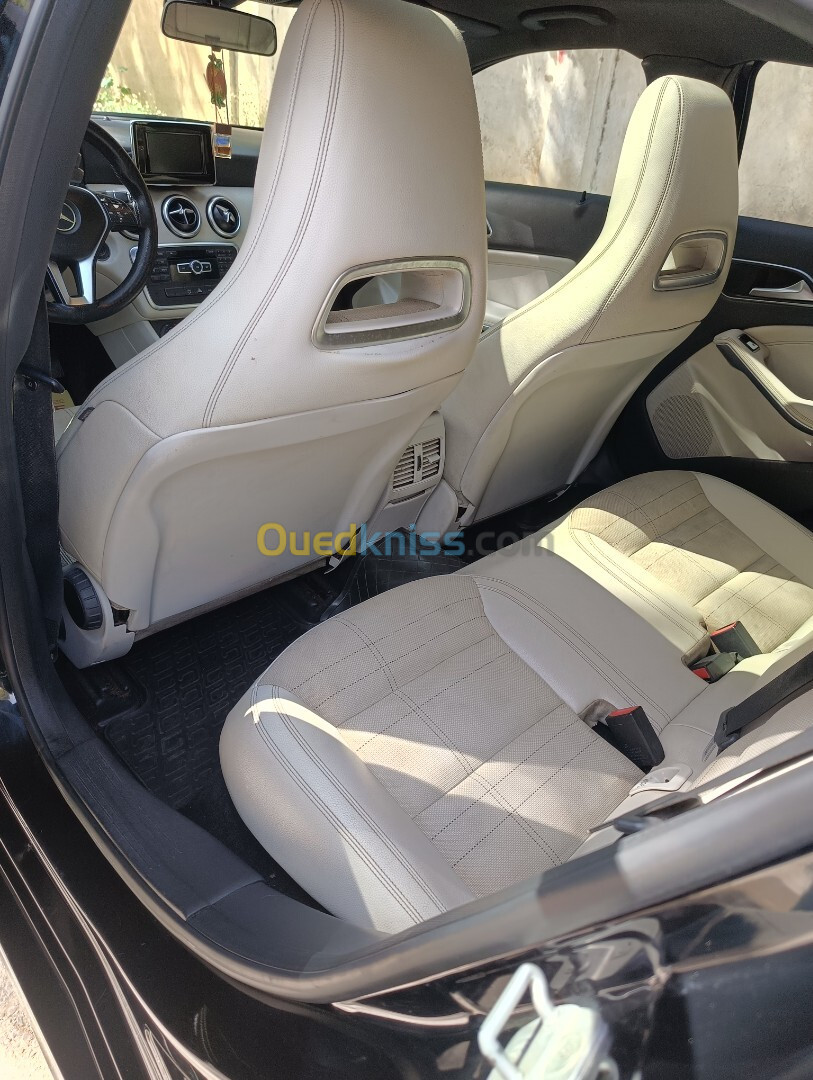 Mercedes Classe A 2015 180  Confort