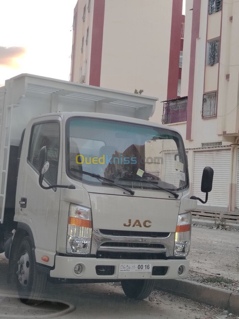 JAC Jac 1040 2024