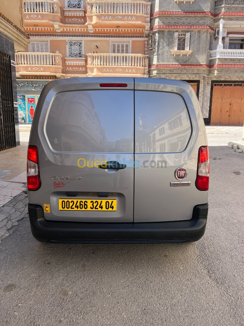 Fiat Doblo italien 2024 