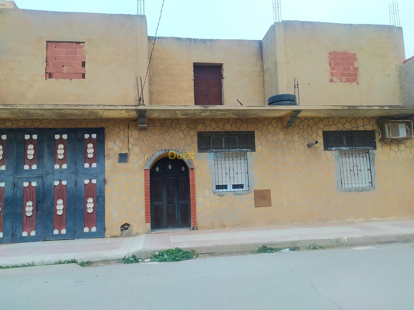 Vente Villa Tiaret Mahdia