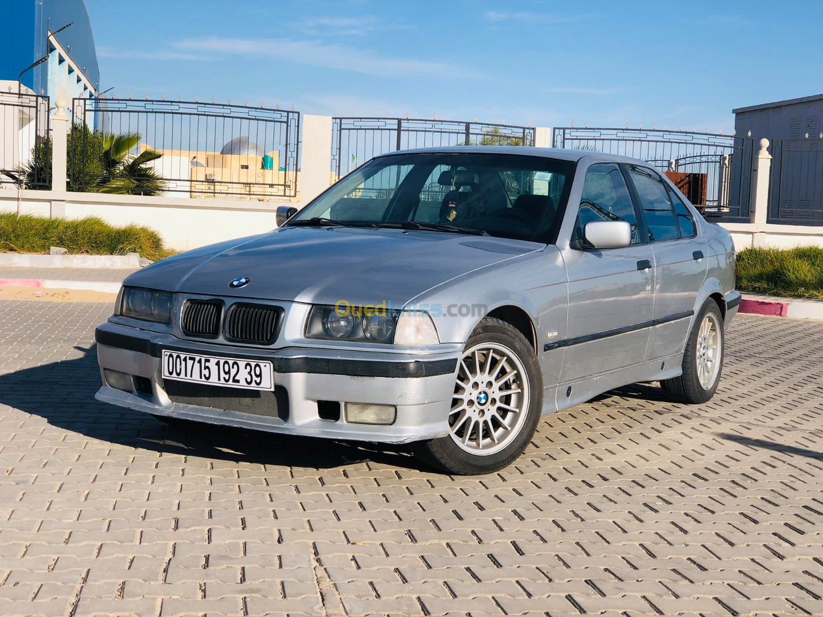 BMW E36 320i 1992 