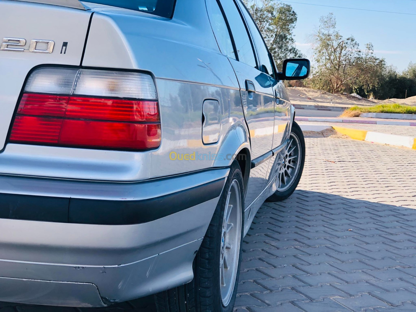 BMW E36 320i 1992 