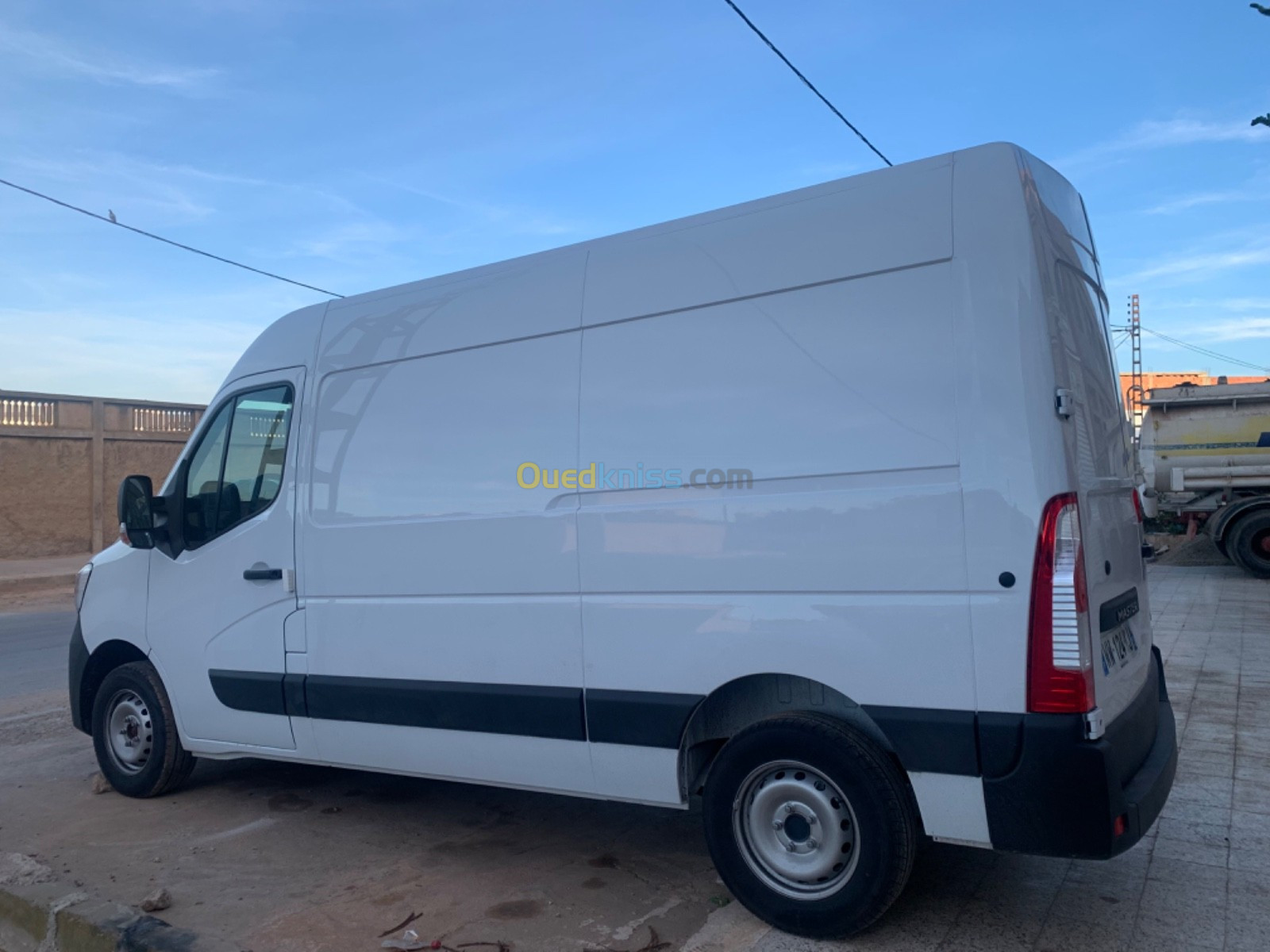 Renault Master 2023