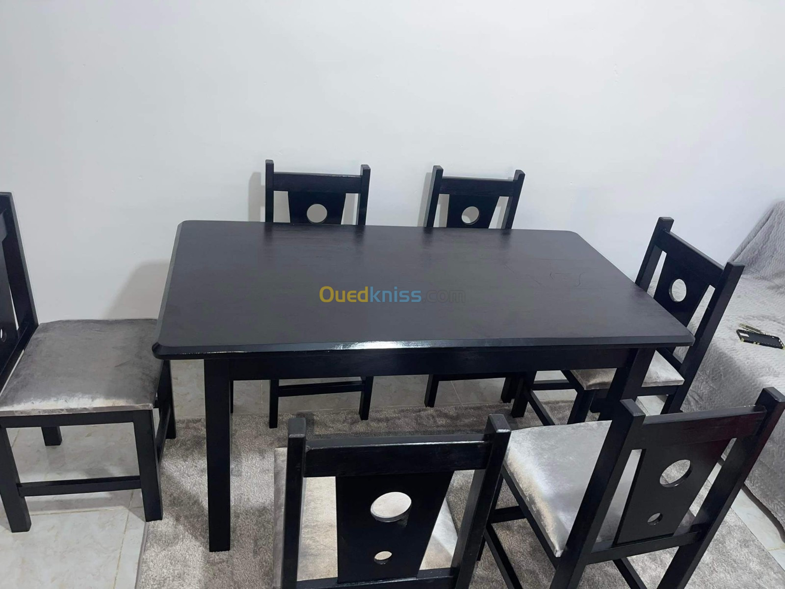 Table de cuisine طاولات مطابخ 