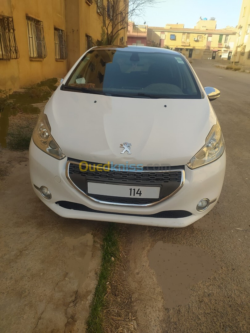 Peugeot 208 2014 208