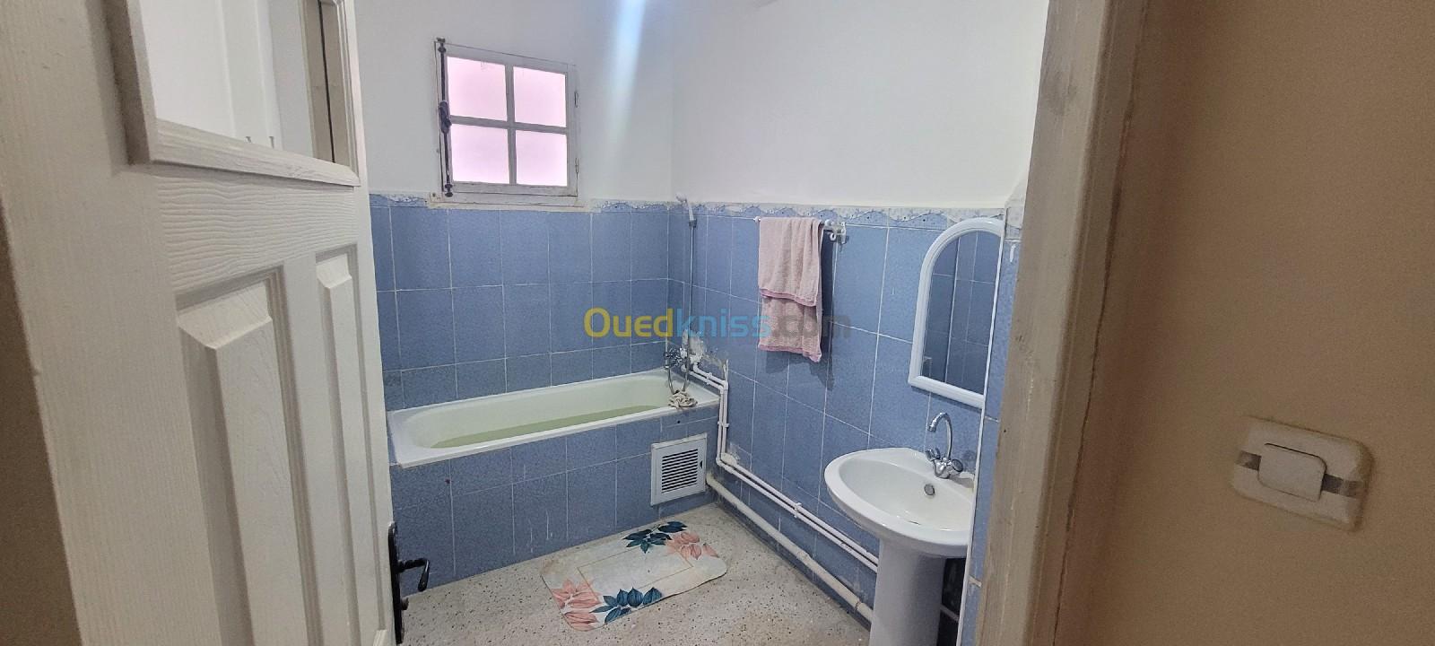 Location vacances Appartement F3 Annaba Annaba