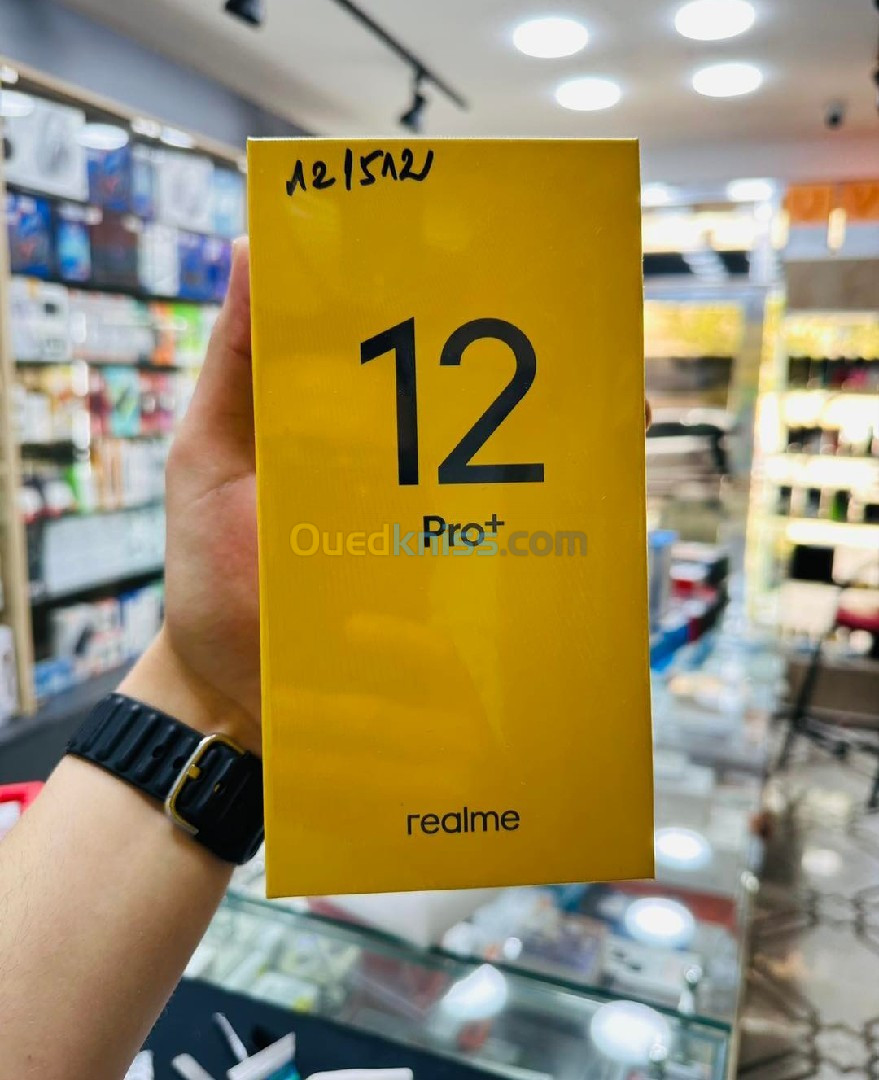 Realme 12pro plus 12/512