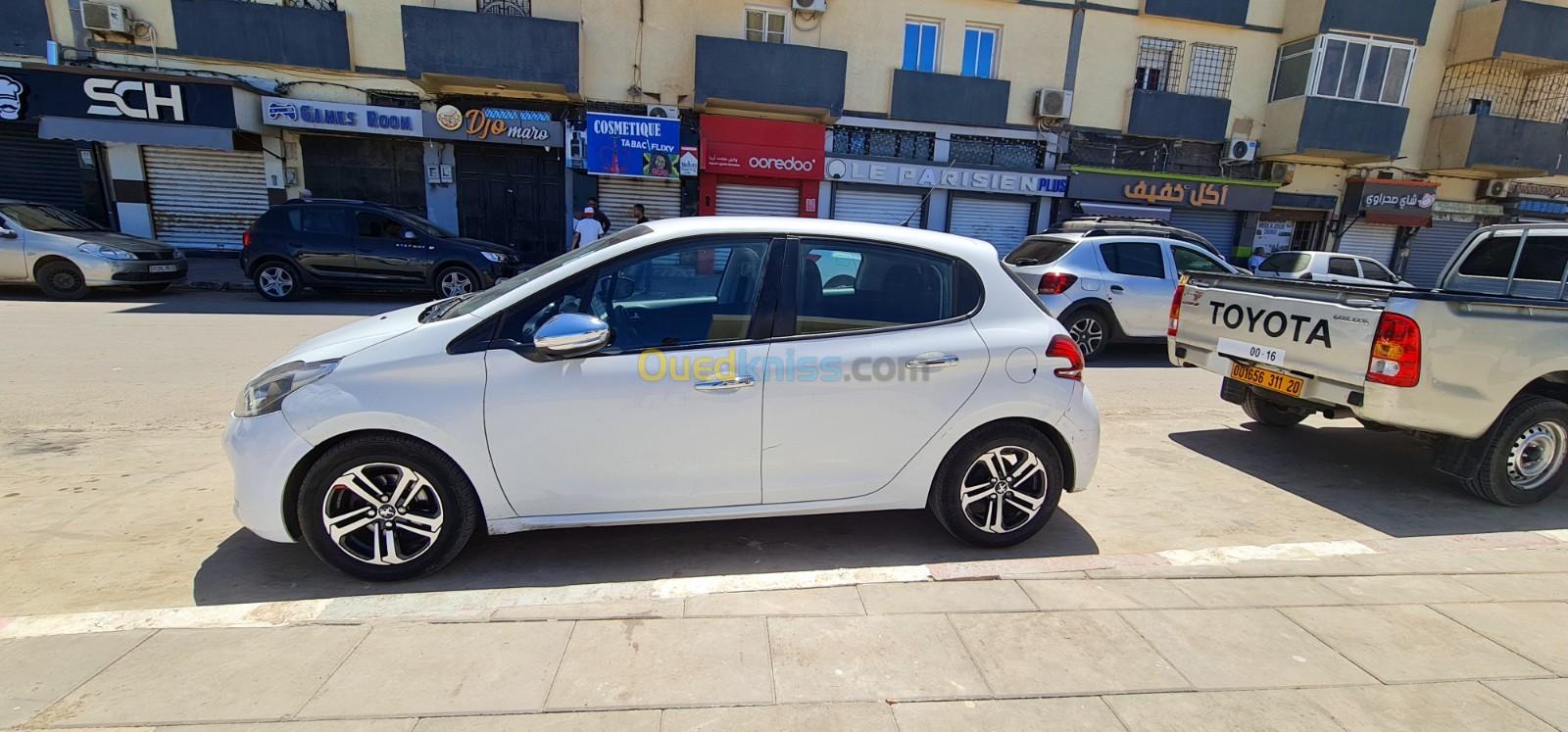 Peugeot 208 2013 208