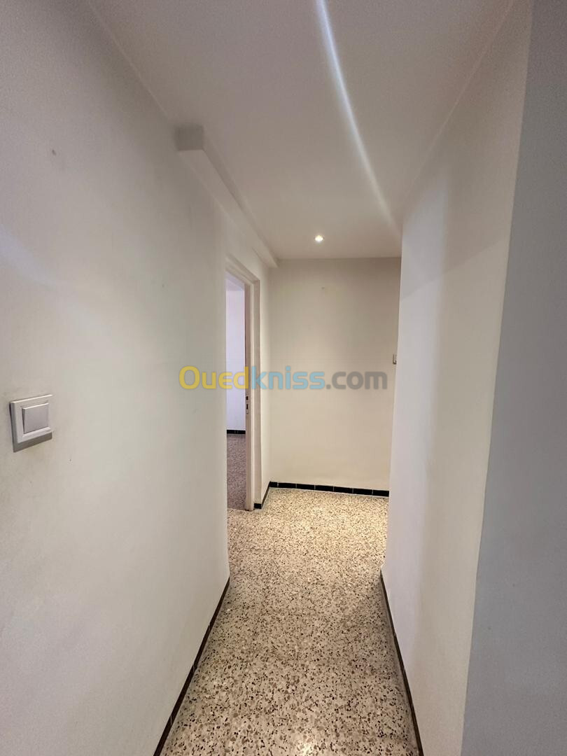 Vente Appartement F4 Alger Hydra