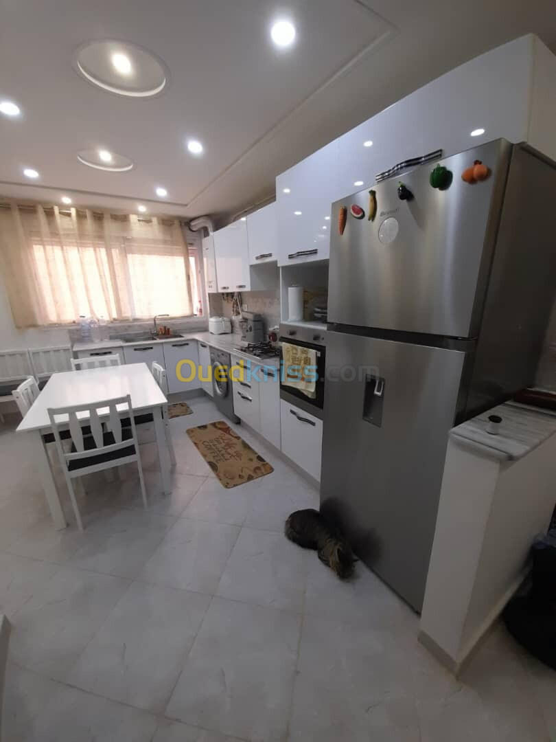 Vente Appartement F3 Alger Bouzareah