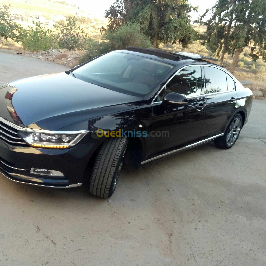 Volkswagen Passat 2018 Carat