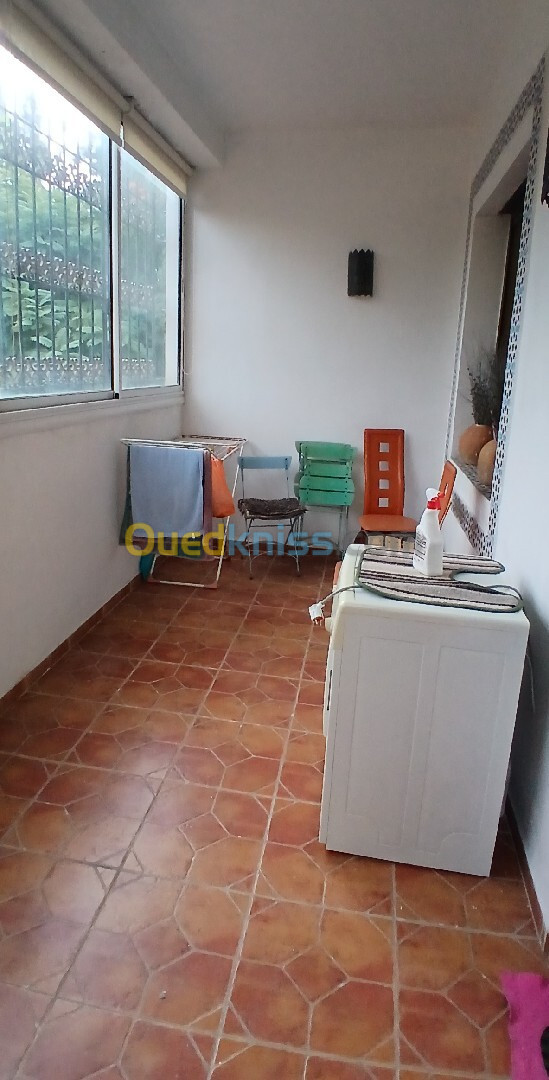 Location Appartement F4 Alger Hydra