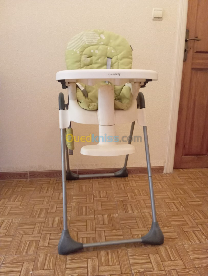 Chaise à repas pour bébé 