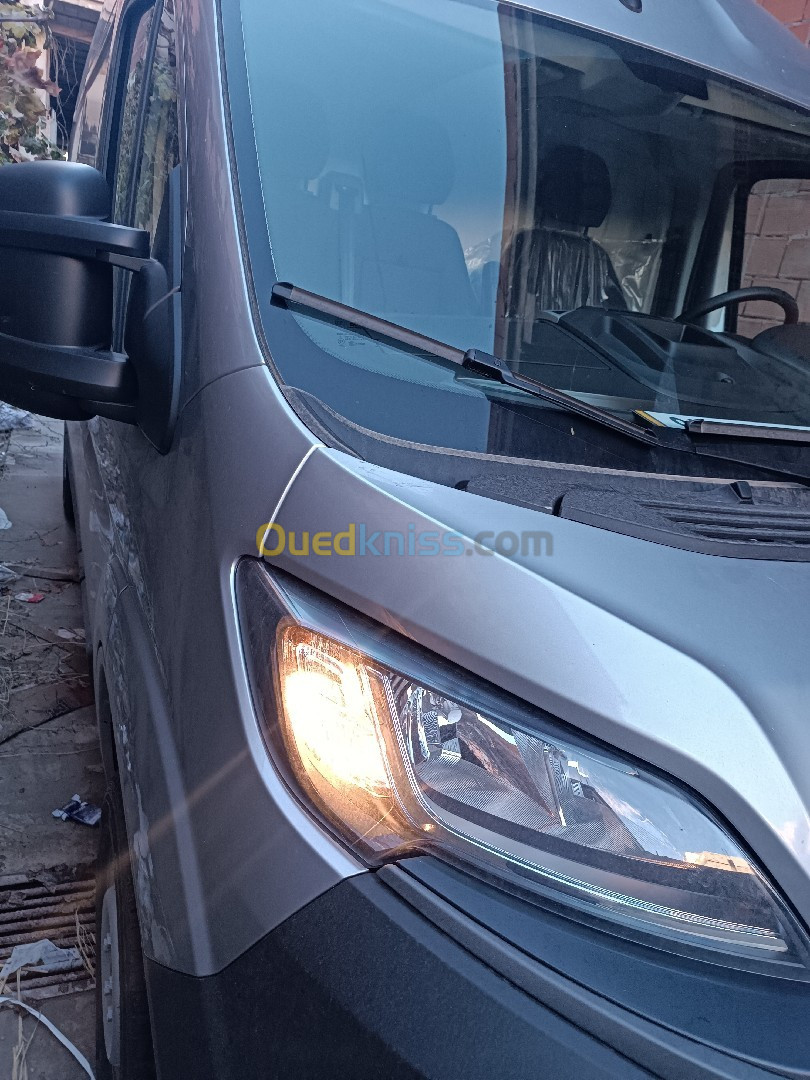 Fiat Professional Ducato 2023 Professionnel