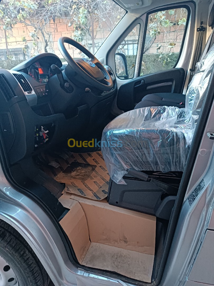 Fiat Professional Ducato 2023 Professionnel