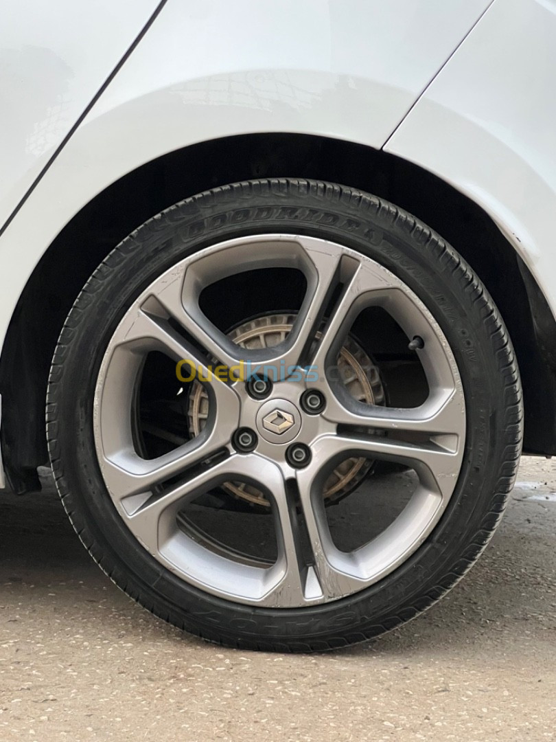 Renault Clio 4 2019 GT Line +