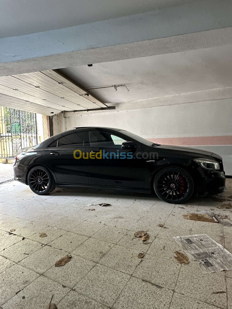 Mercedes CLA 2015 Coupé Exclusif + AMG 