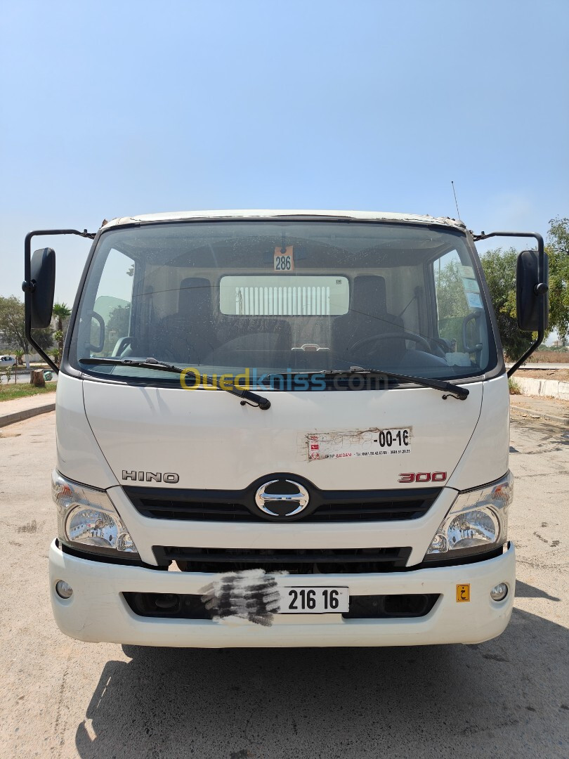 Hino 714 Hino 300 2016