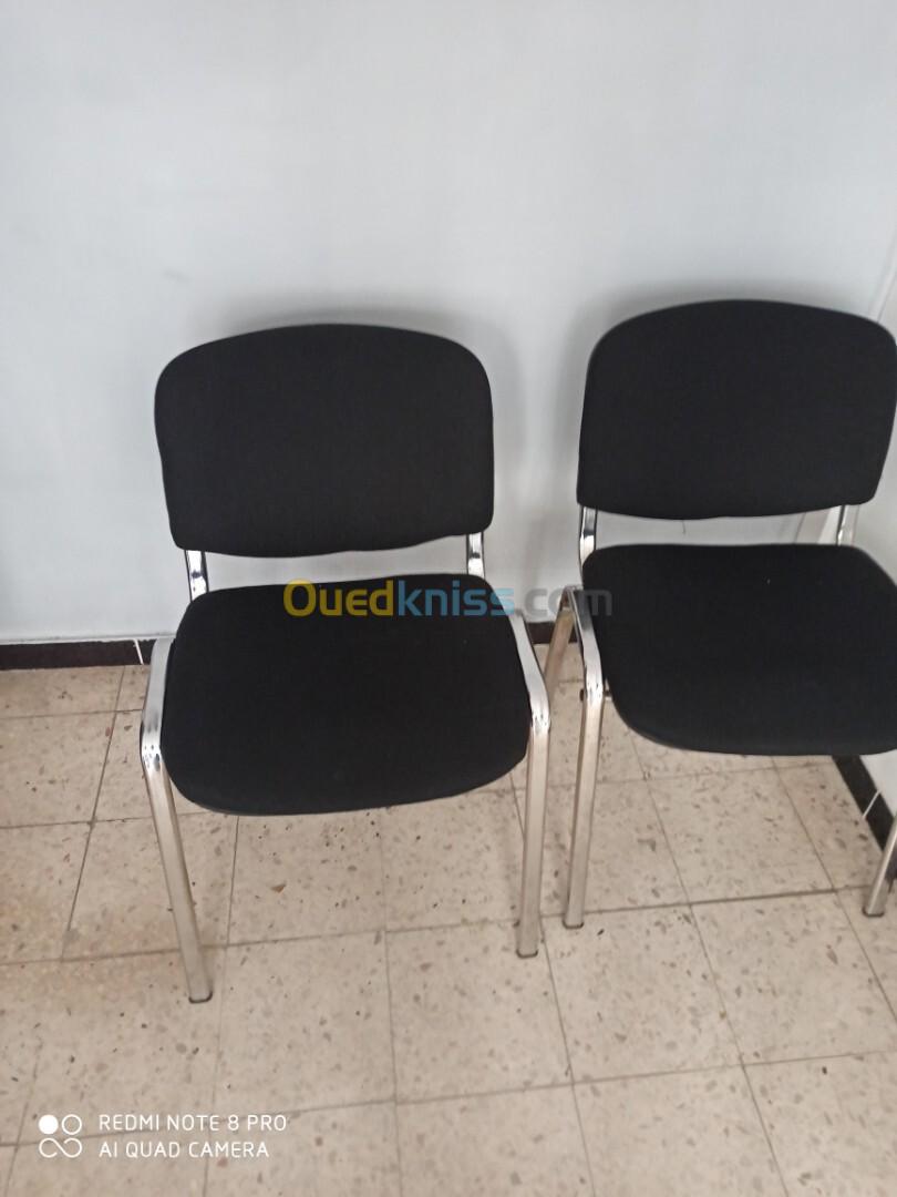 vends bureau avec chaises et fauteuil