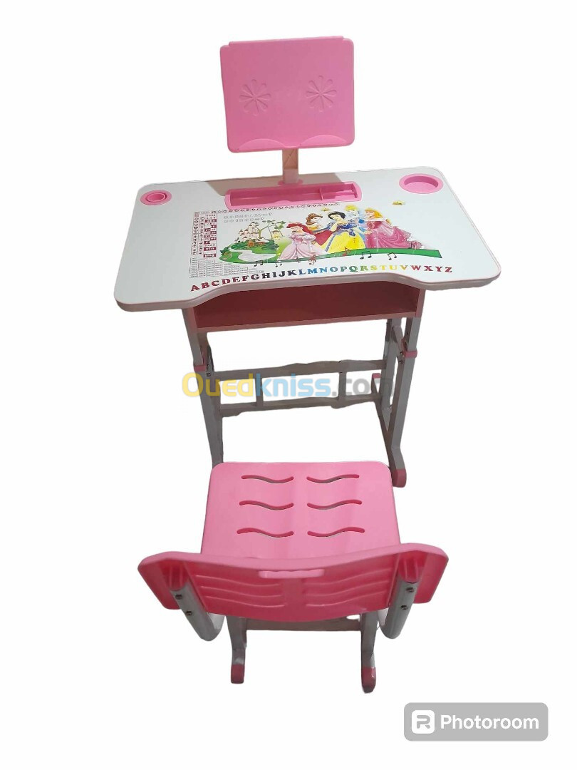 bureau pour enfant