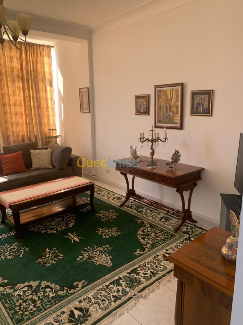 Location Appartement F4 Alger Hydra