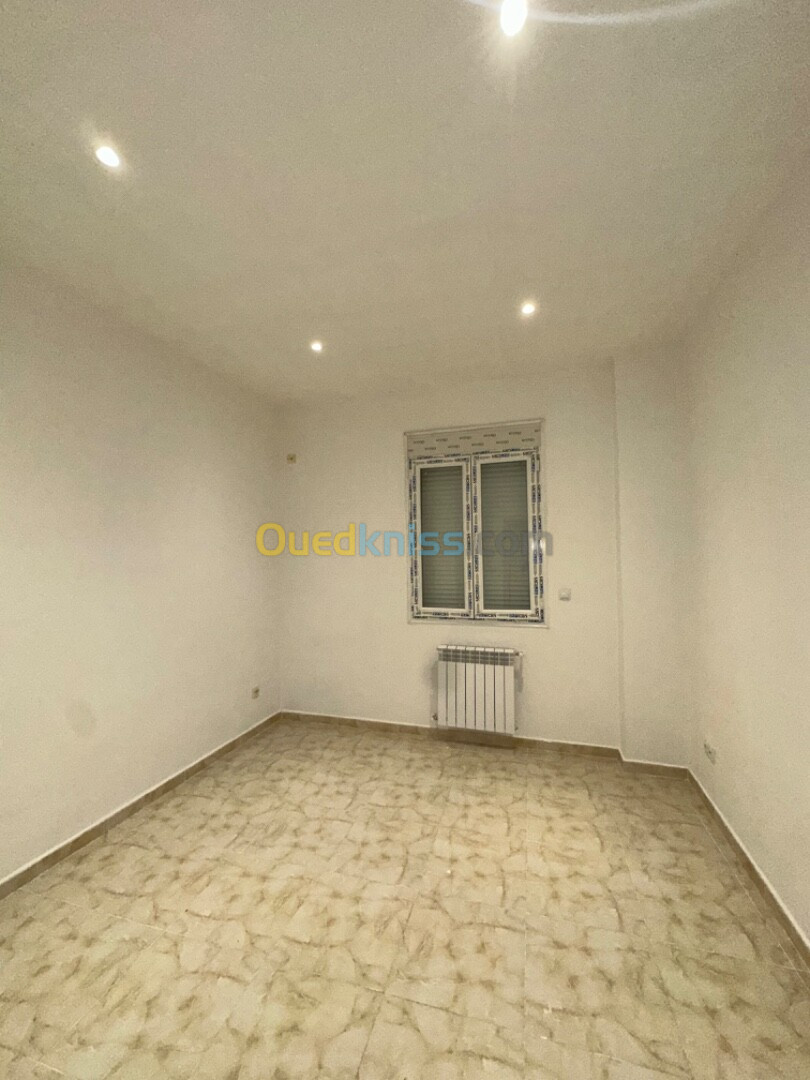 Location Appartement F4 Alger Cheraga