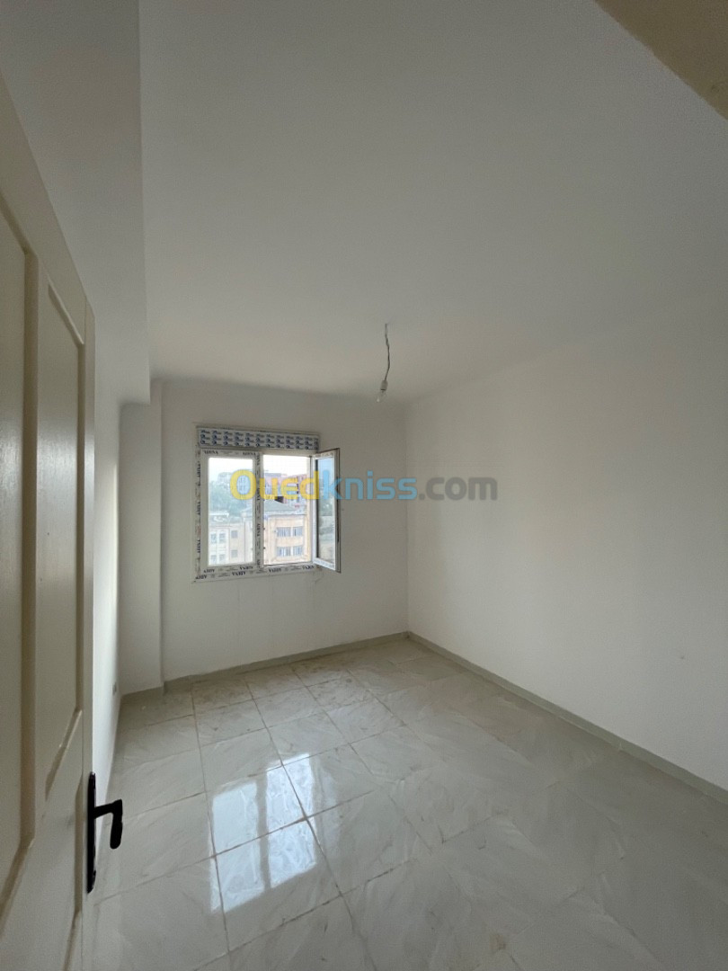 Location Appartement F3 Alger Draria